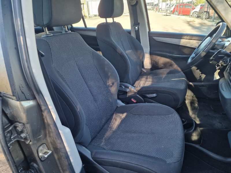 CITROEN  C4 GRAND PICASSO 1.6 HDI 110CV CONFORT BOITE AUTO 2012