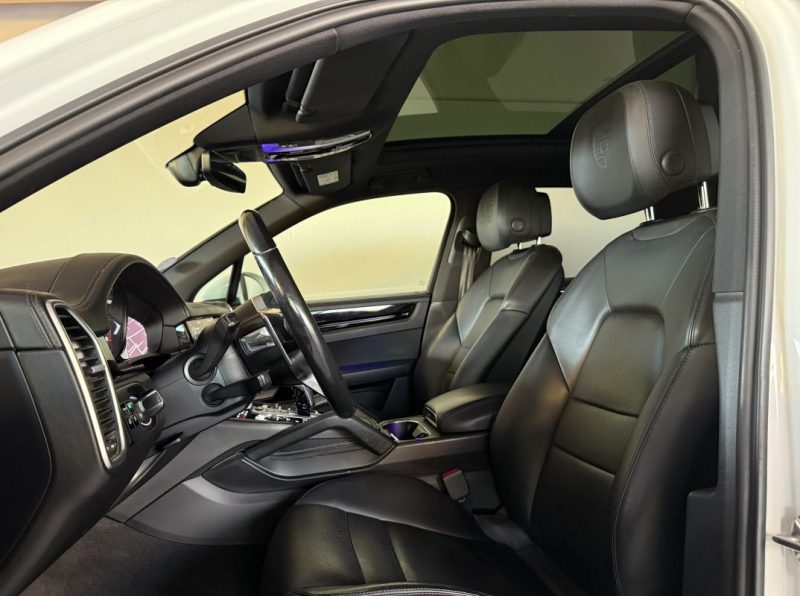 PORSCHE CAYENNE E-HYBRID 462 CV