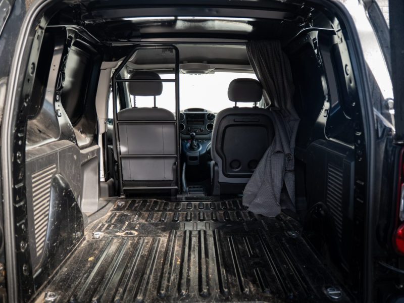 PEUGEOT PARTNER 120 FOURGON L1 1.6 HDi 90 CONFORT 2015