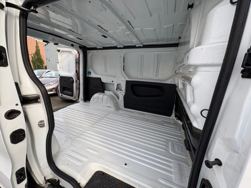 RENAULT TRAFIC L1H1 1200 2.0 DCI 120CH CONFORT E6 2020