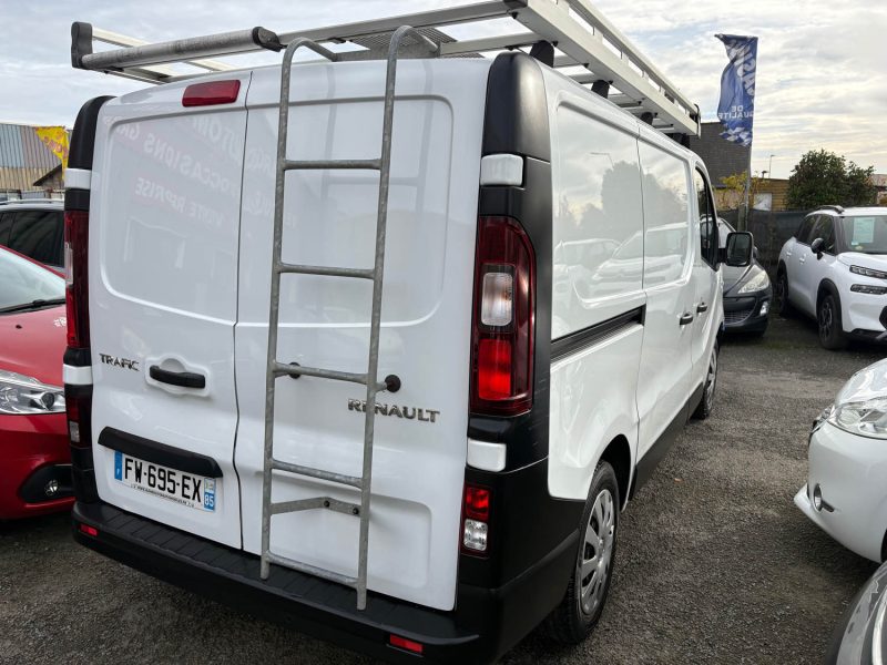 RENAULT TRAFIC L1H1 1200 2.0 DCI 120CH CONFORT E6 2020