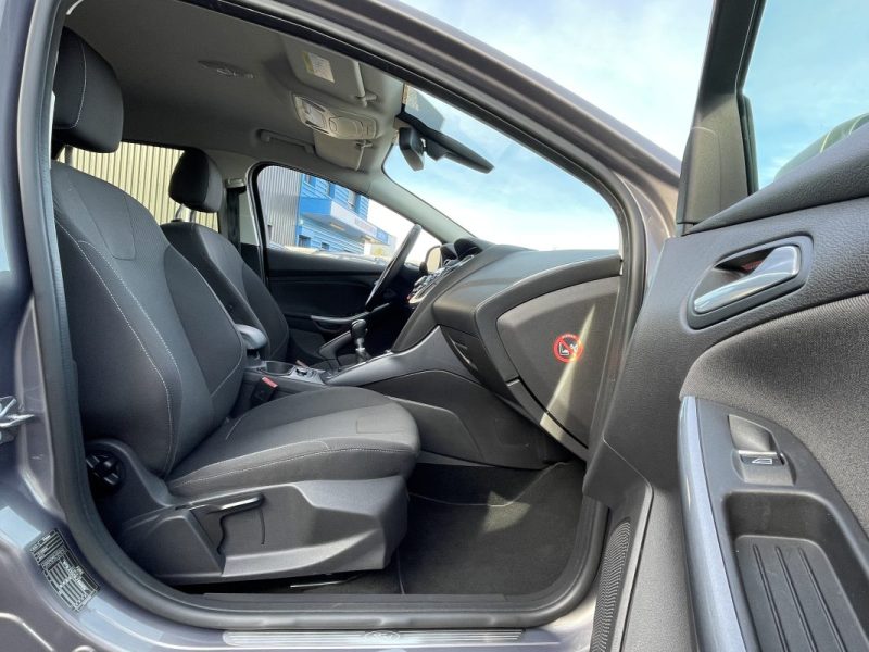 Ford Focus SW 1.6 EcoBoost 150ch Titanium 1ere Main