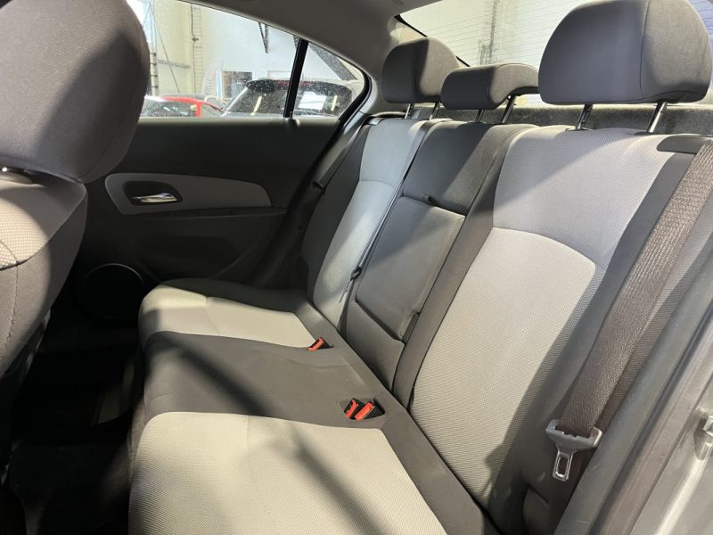 CHEVROLET CRUZE 2.0 VCDI 150 LT ÉCRAN TACTILE  / CLIM AUTO