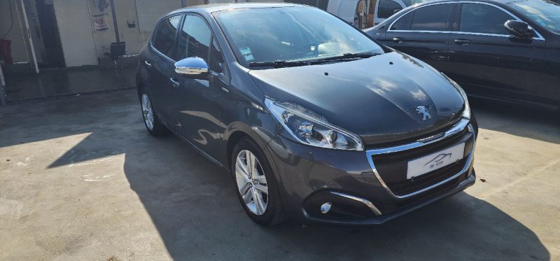 PEUGEOT 208 II 1.6 BLUEHDI STYLE 2017