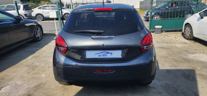 PEUGEOT 208 II 1.6 BLUEHDI STYLE 2017