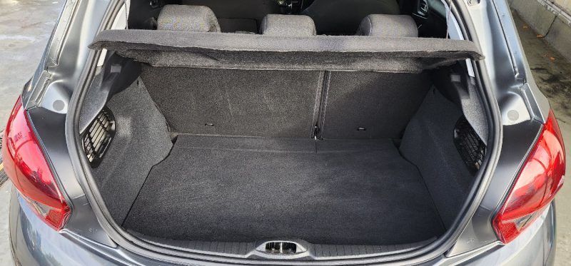 PEUGEOT 208 II 1.6 BLUEHDI STYLE 2017