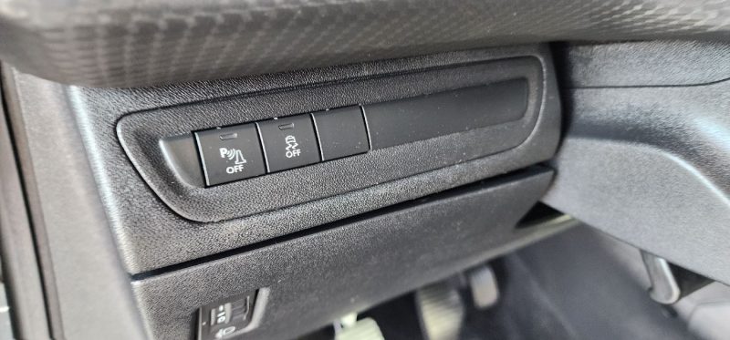 PEUGEOT 208 II 1.6 BLUEHDI STYLE 2017