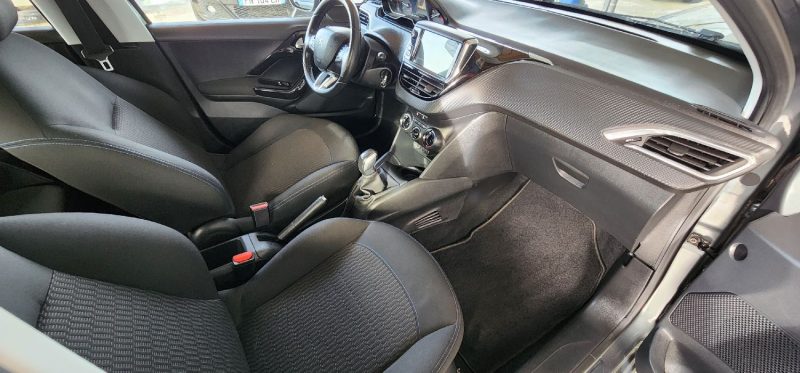 PEUGEOT 208 II 1.6 BLUEHDI STYLE 2017