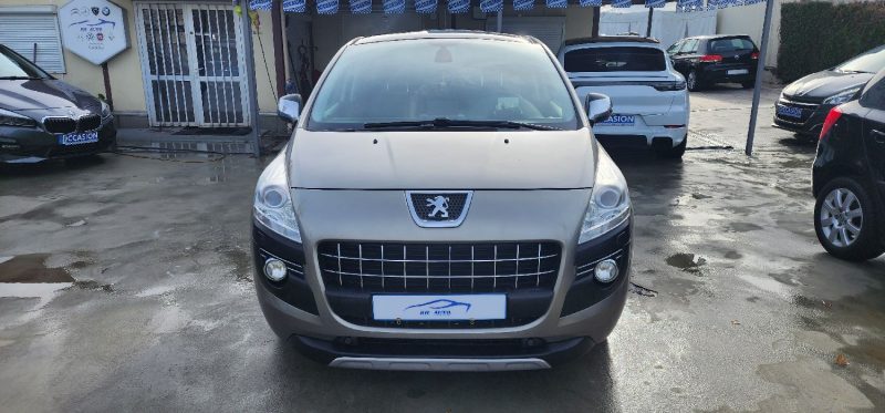 PEUGEOT 3008 MONOSPACE 1.6 HDI  FELINE