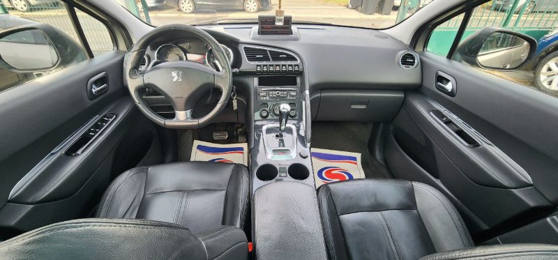 PEUGEOT 3008 MONOSPACE 1.6 HDI  FELINE