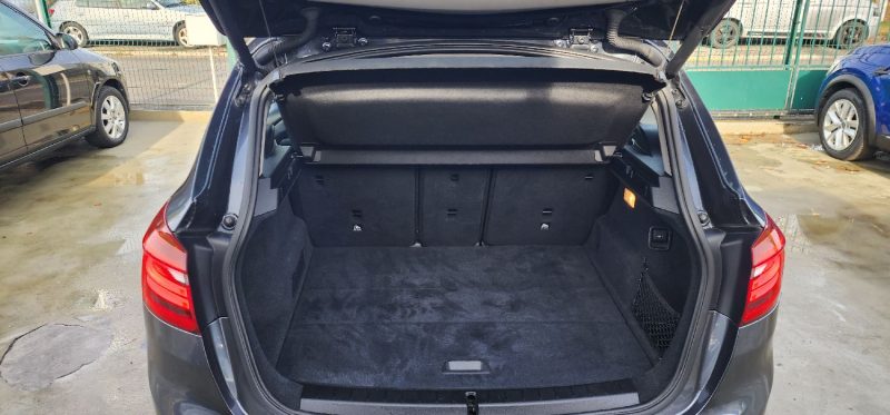 B.M.W. AC.TOURER 216DA 116CH DKG7 2020