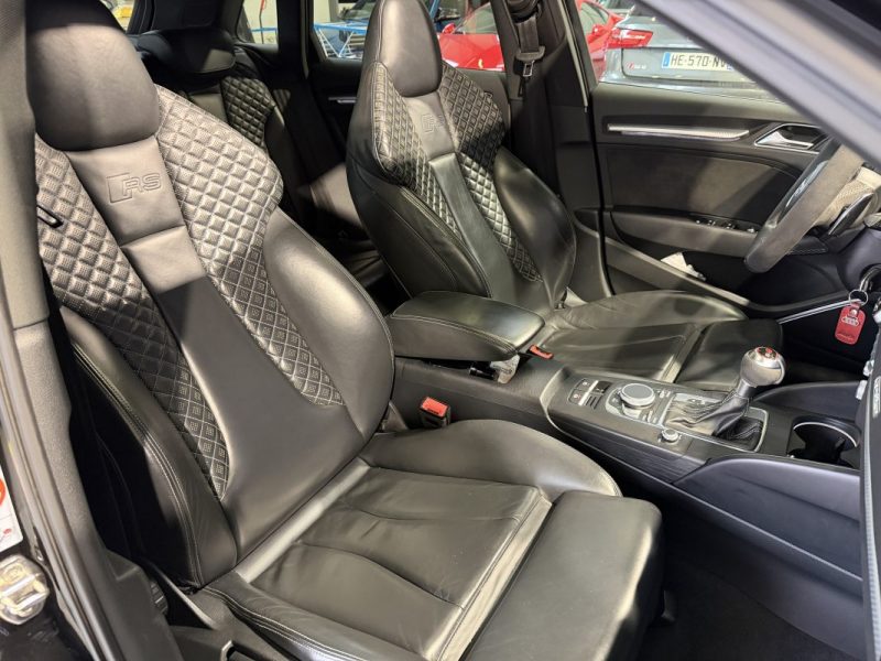 AUDI RS3 400CH QUATTRO TOIT OUVRANT / BANG & OLUFSEN / SIEGES DIAMANTS 