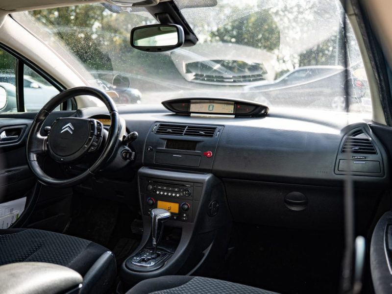 CITROEN C4 1.6i 110Cv BVA