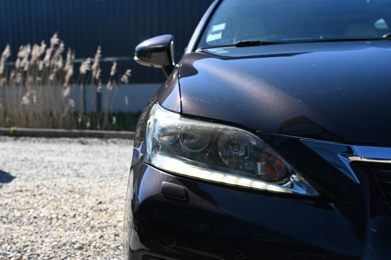 LEXUS CT200H 136CH PASSION TOIT OUVRANT 05/2011