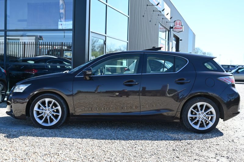 LEXUS CT200H 136CH PASSION TOIT OUVRANT 05/2011