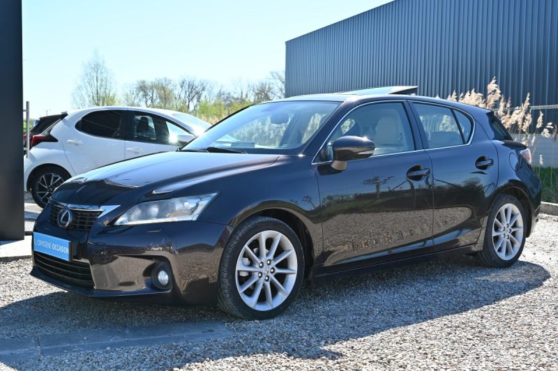 LEXUS CT200H 136CH PASSION TOIT OUVRANT 05/2011