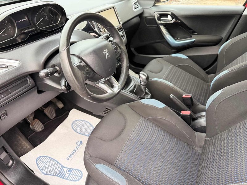 PEUGEOT 208 1.6 VTI 120CH BVM5 ALLURE PACK, - Écran tactile /Bluetooth /Radar/ Révisée & Garantie 