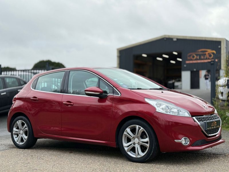 PEUGEOT 208 1.6 VTI 120CH BVM5 ALLURE PACK, - Écran tactile /Bluetooth /Radar/ Révisée & Garantie 
