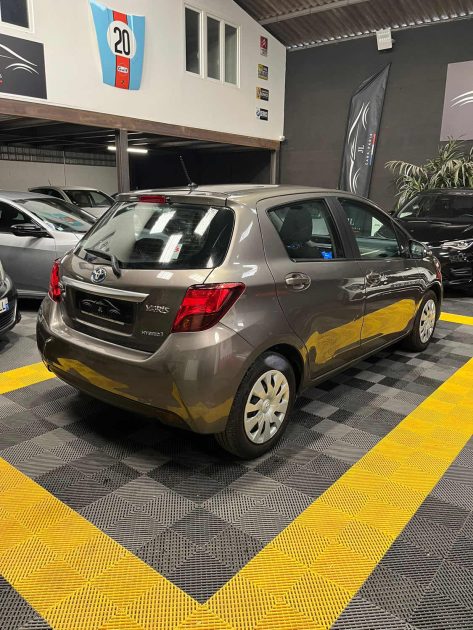 MAGNIFIQUE TOYOTA YARIS HYBRIDE 1.5 100CH (1ER MAIN, FULL SUIVI TOYOTA)⭐️⭐️⭐️⭐️⭐️