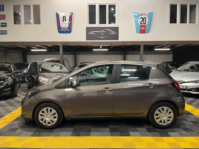 MAGNIFIQUE TOYOTA YARIS HYBRIDE 1.5 100CH (1ER MAIN, FULL SUIVI TOYOTA)⭐️⭐️⭐️⭐️⭐️