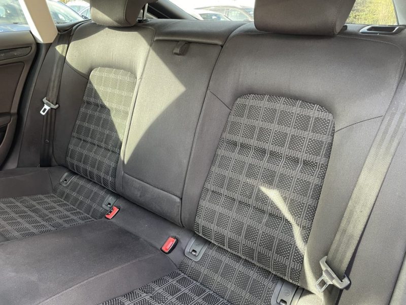 AUDI A5 2.0 TDI 143 AMBIENTE MULTITRONIC  GARANTIE 3/12 MOIS 2009