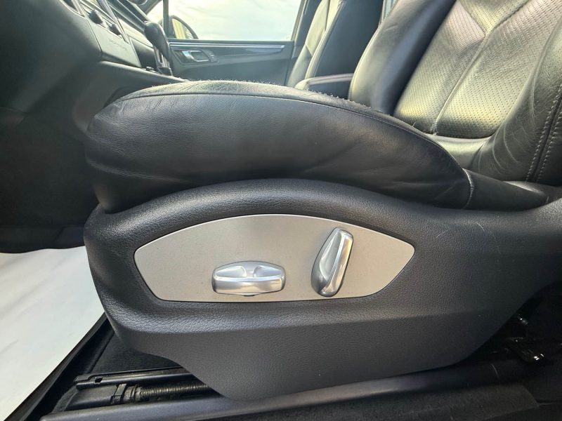 PORSCHE MACAN TURBO S 3.0D - 24V V6 258CV TOIT OUVRANT 2015