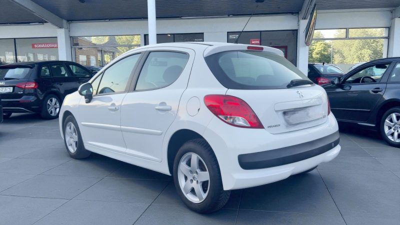 PEUGEOT  207+  HUSKY 1.4 2011 GARANTIE 6MOIS