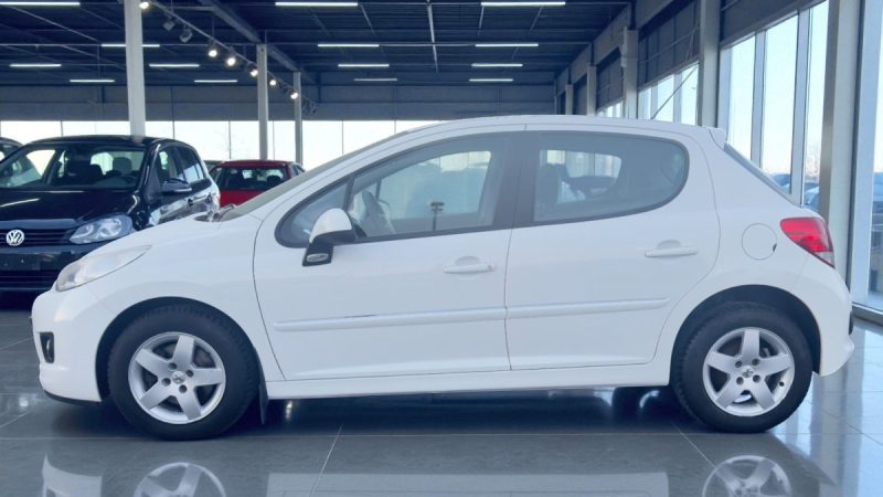 PEUGEOT  207+  HUSKY 1.4 2011 GARANTIE 6MOIS