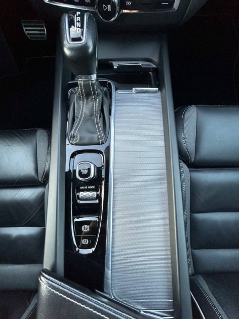VOLVO XC60 II 2019