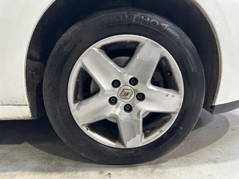 RENAULT SCENIC III 1.5 dCi 110ch AUTHENTIQUE / DISTRI OK