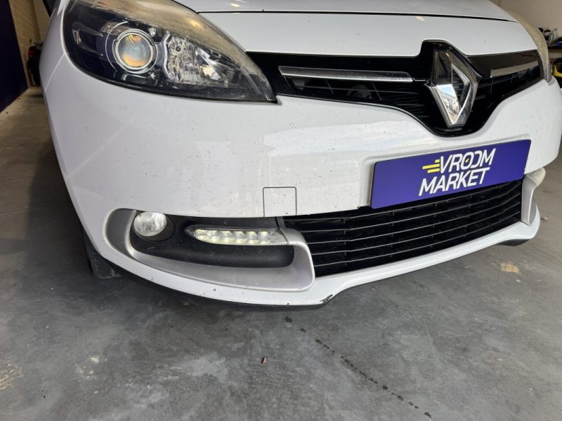 RENAULT SCENIC III 1.5 dCi 110ch AUTHENTIQUE / DISTRI OK