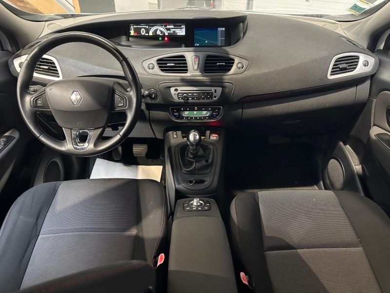 RENAULT SCENIC III 1.5 dCi 110ch AUTHENTIQUE / DISTRI OK