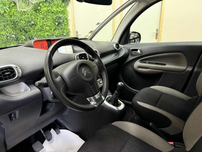 CITROEN C3 1.6 HDI 90 EXCLUSIVE 2015