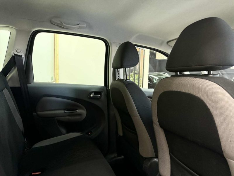 CITROEN C3 1.6 HDI 90 EXCLUSIVE 2015