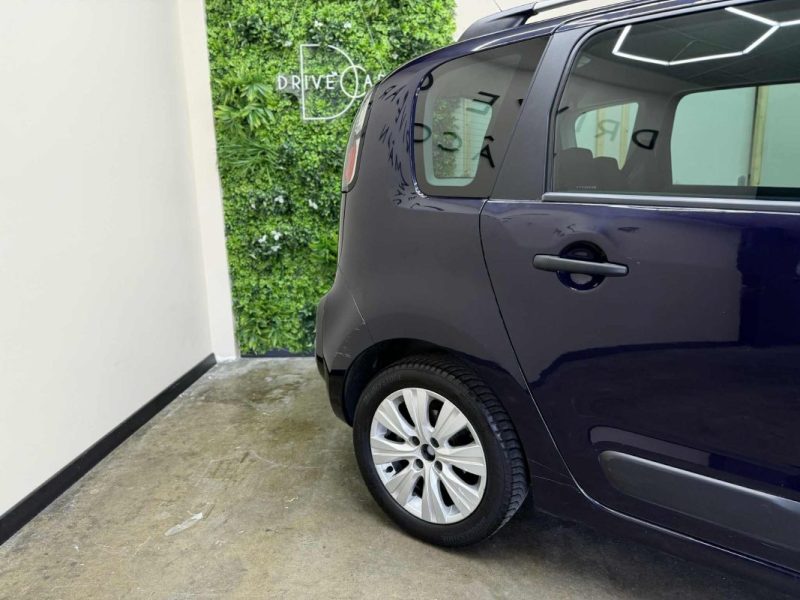 CITROEN C3 1.6 HDI 90 EXCLUSIVE 2015