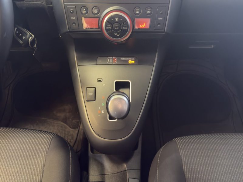 TOYOTA VERSO 147 VVT-I DYNAMIC BOITE AUTO 7 PLACES