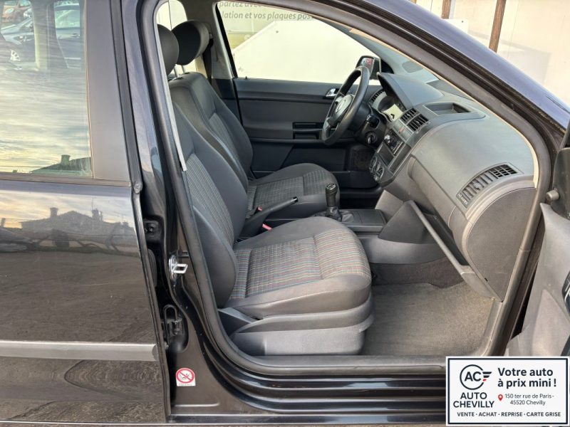 VOLKSWAGEN POLO 1.2 65 TREND CLIM REGULATEUR