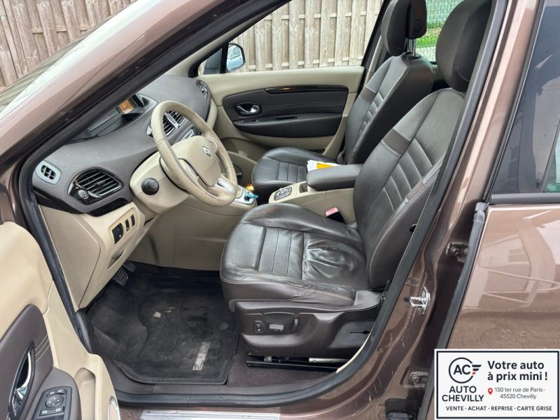 RENAULT SCENICIII 1.5 dCi 110ch BOSE XV de France BVA