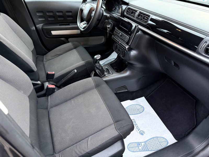 CITROËN C3 III 1.2 VTi 82 Live - Bluetooth / Clim / commandes au volant / Révisée & Garantie 6 mois.