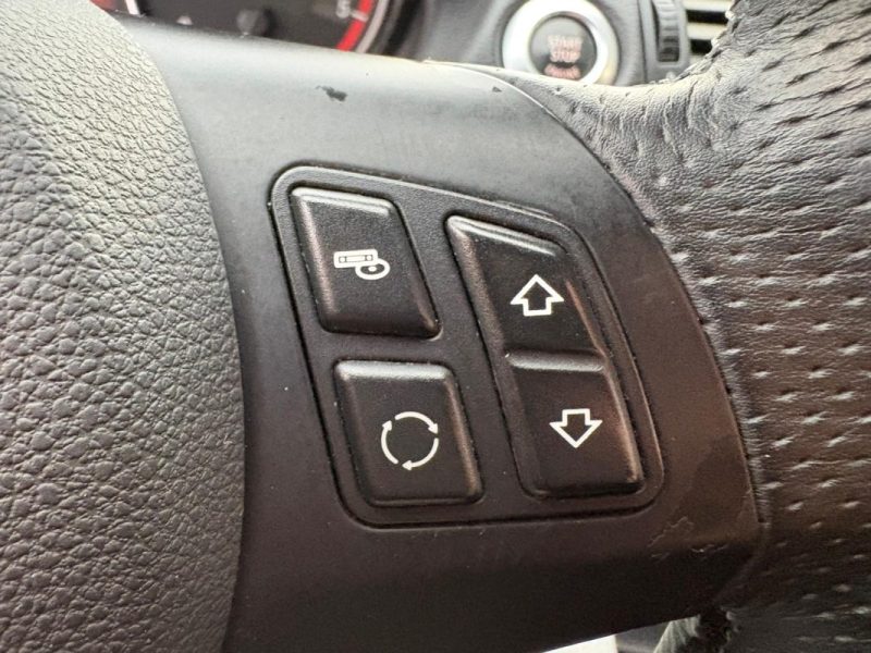 🚗 BMW SERIE 1 120D 177ch SPORT DESIGN PACK M -✅ Reprise possible - ✅ Garantie 6 mois