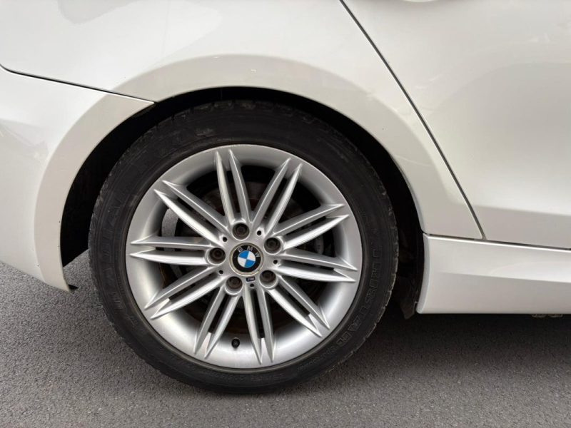🚗 BMW SERIE 1 120D 177ch SPORT DESIGN PACK M -✅ Reprise possible - ✅ Garantie 6 mois