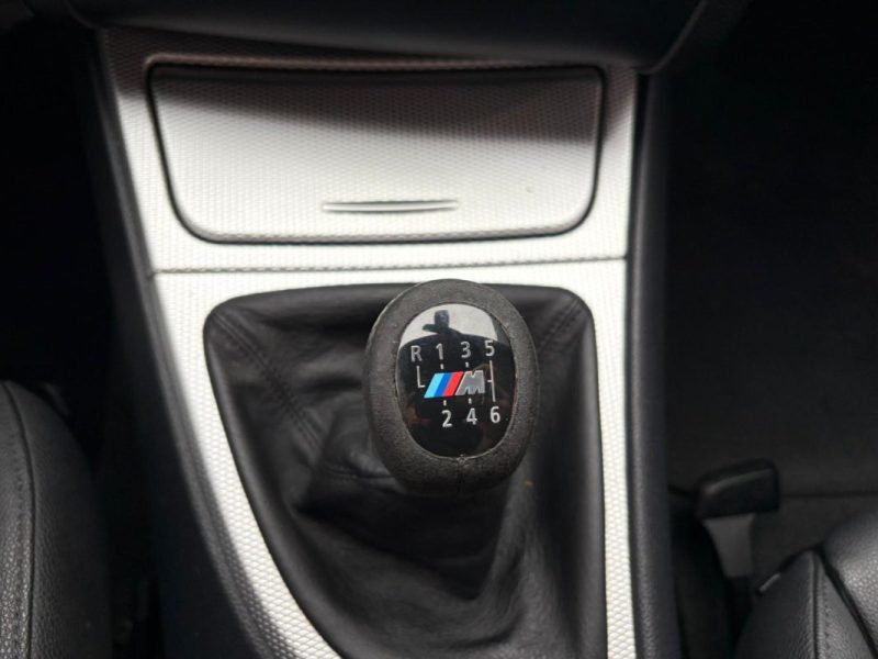 🚗 BMW SERIE 1 120D 177ch SPORT DESIGN PACK M -✅ Reprise possible - ✅ Garantie 6 mois