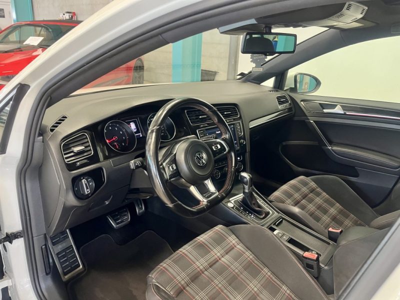VOLKSWAGEN Golf 7 2.0 TSI 230ch GTI Performance DSG6 5 Portes