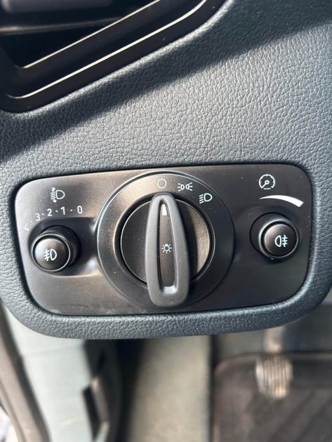 FORD C-MAX 1.6 TDCI 115CH FAP TREND 2011