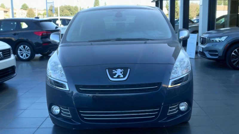 PEUGEOT  5008 EXCLUSIVE 2.0 HDI 150 GARANTIE 6MOIS