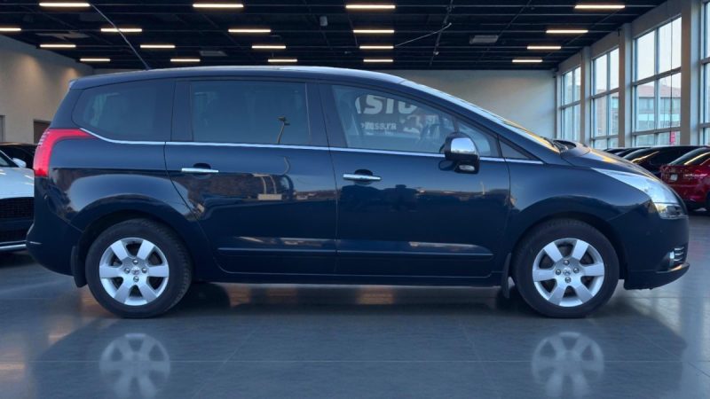 PEUGEOT  5008 EXCLUSIVE 2.0 HDI 150 GARANTIE 6MOIS