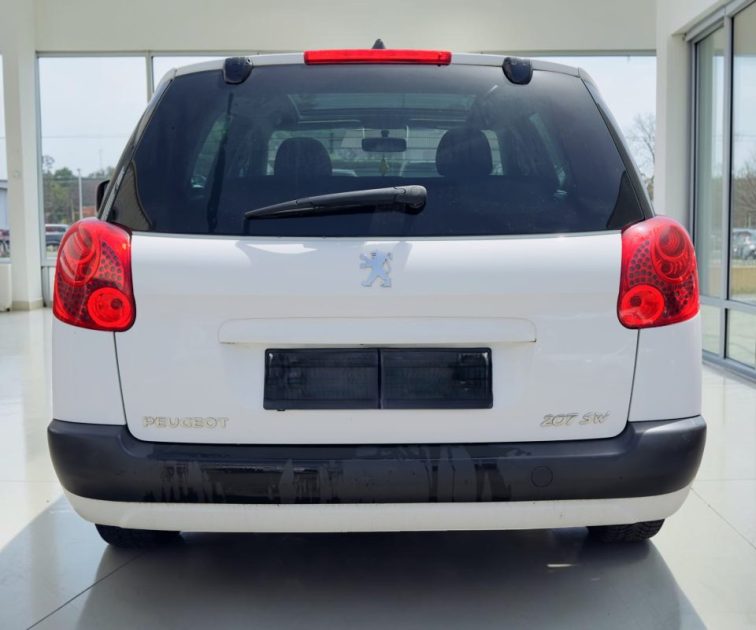 PEUGEOT 207+ SW  LION EDITION 1.4 MOTEUR REFAIT GARANTIE 6MOIS