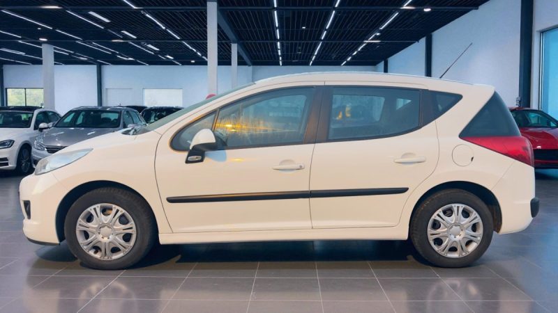 PEUGEOT 207 SW  LION EDITION 1.4 GARANTIE 6MOIS