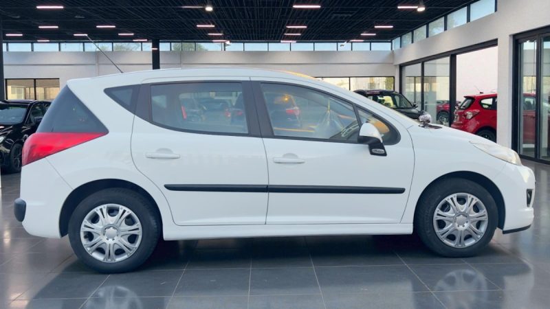 PEUGEOT 207 SW  LION EDITION 1.4 GARANTIE 6MOIS