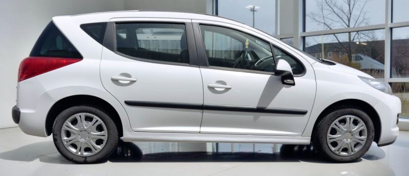 PEUGEOT 207+ SW  LION EDITION 1.4 MOTEUR REFAIT GARANTIE 6MOIS